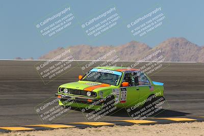 media/Oct-15-2023-Lucky Dog Racing Chuckwalla (Sun) [[f659570f60]]/2nd Stint Bowl/